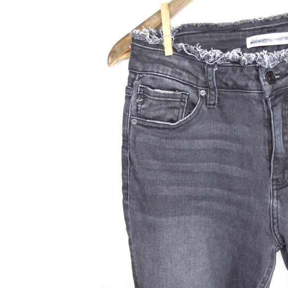 KanCan NWOT KanCan Skinny High Rise Frayed Waist and Hem Jeans 8 29 - Picture 4 of 10